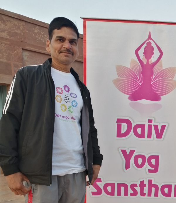 Daiv Yog Sansthan Team